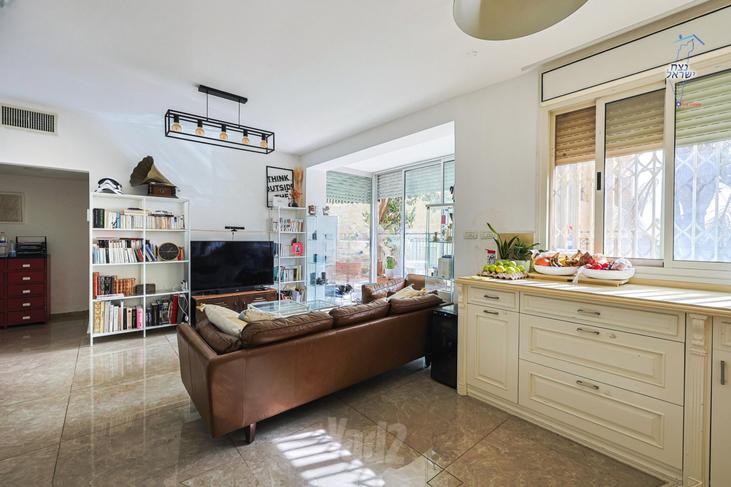 דירת גן ירושלמית