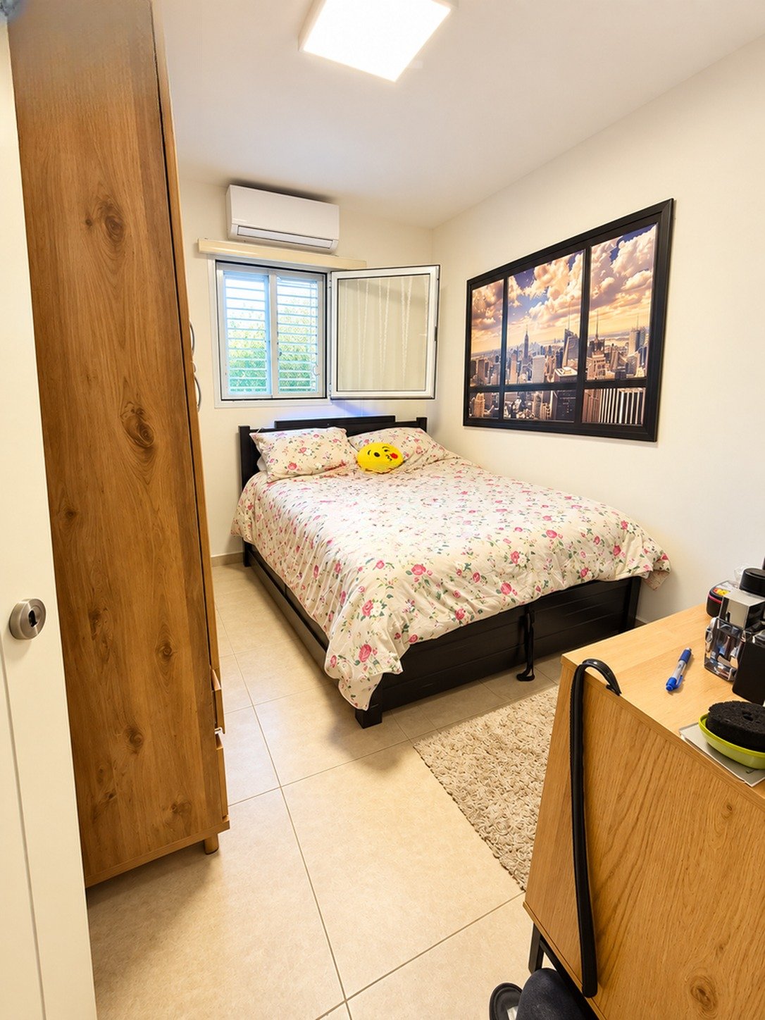 Renovated Sha'arayim Apartment
