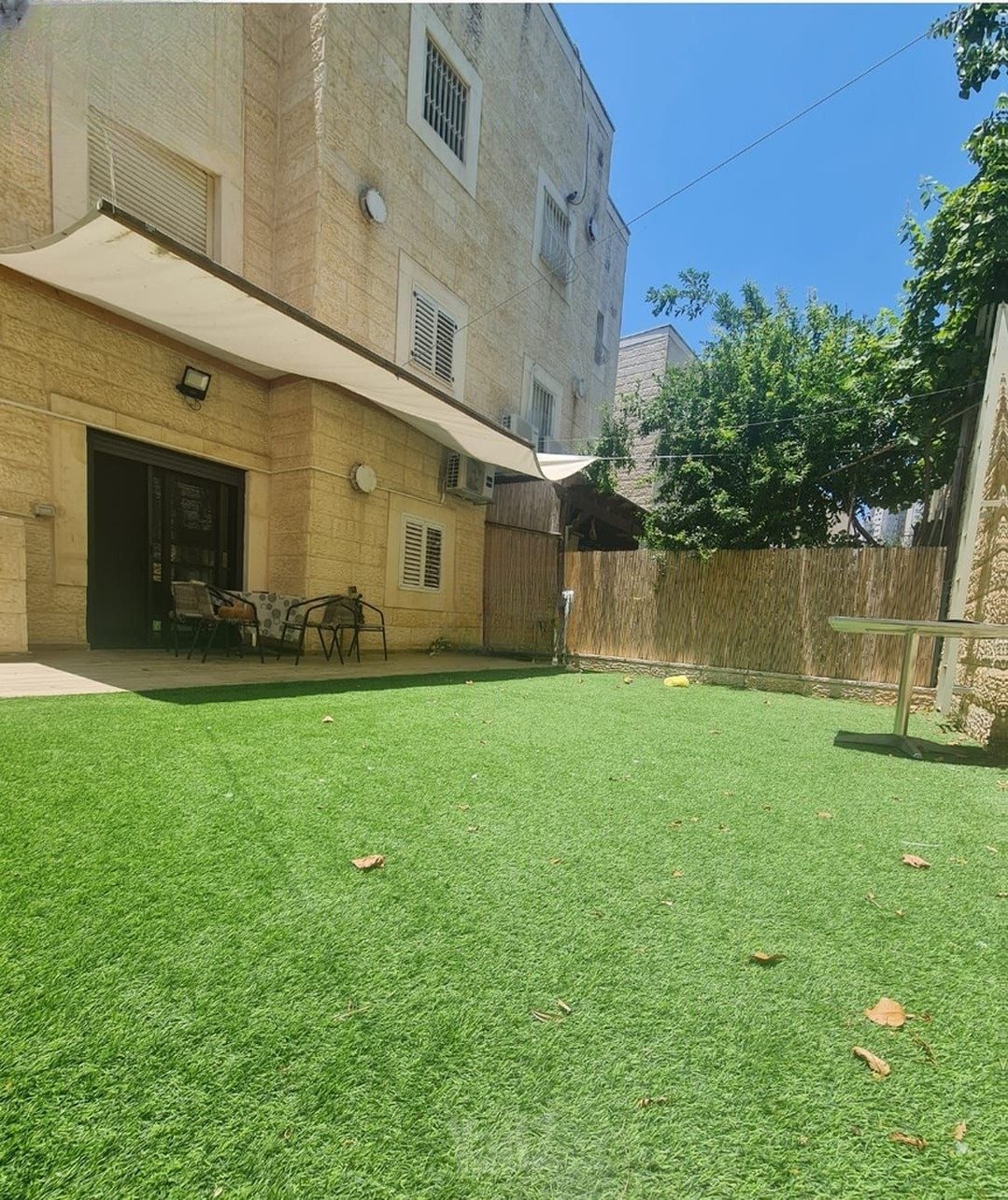 דירת גן בכרמים