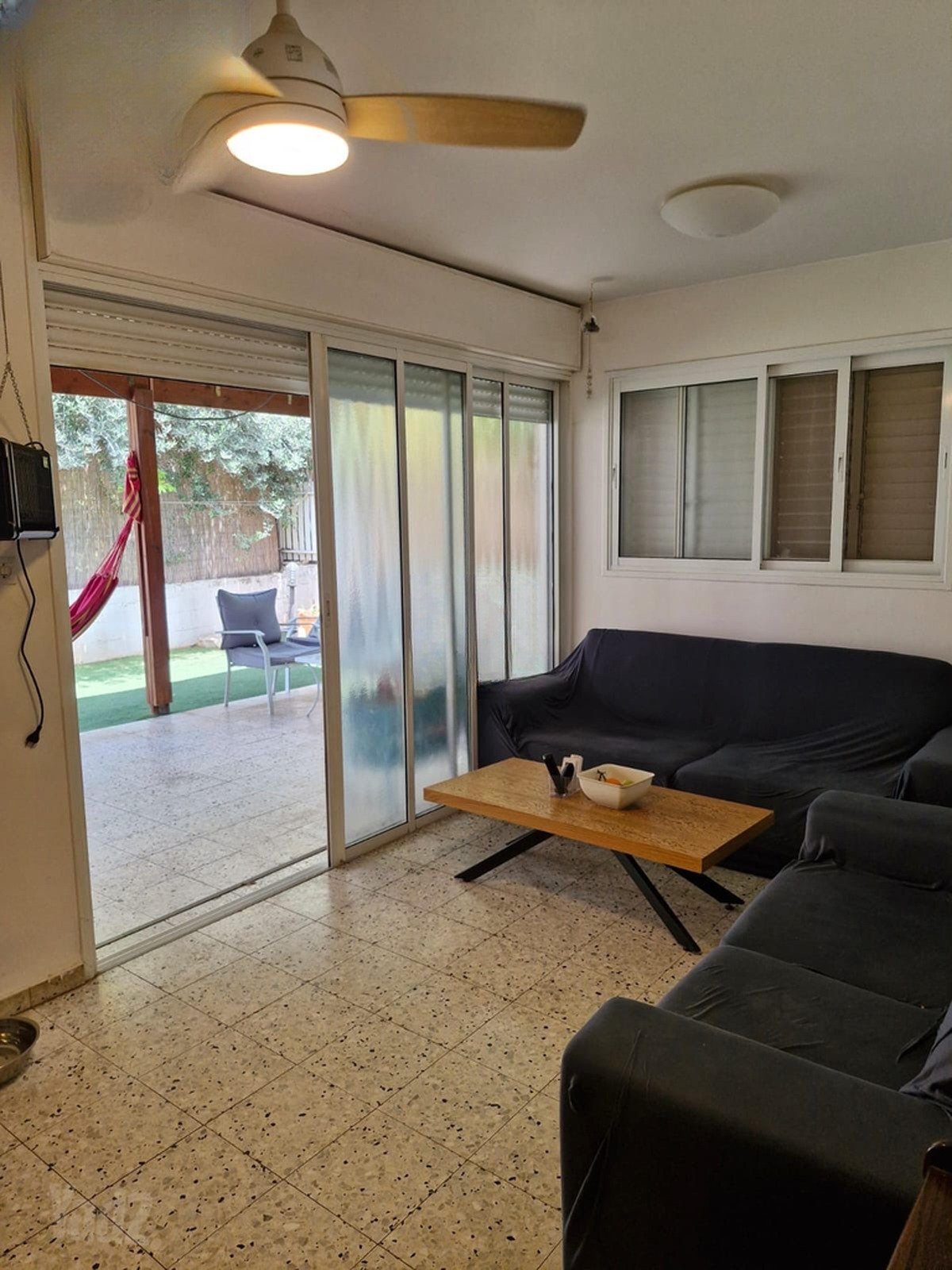 קוטג' במחנה יהודה