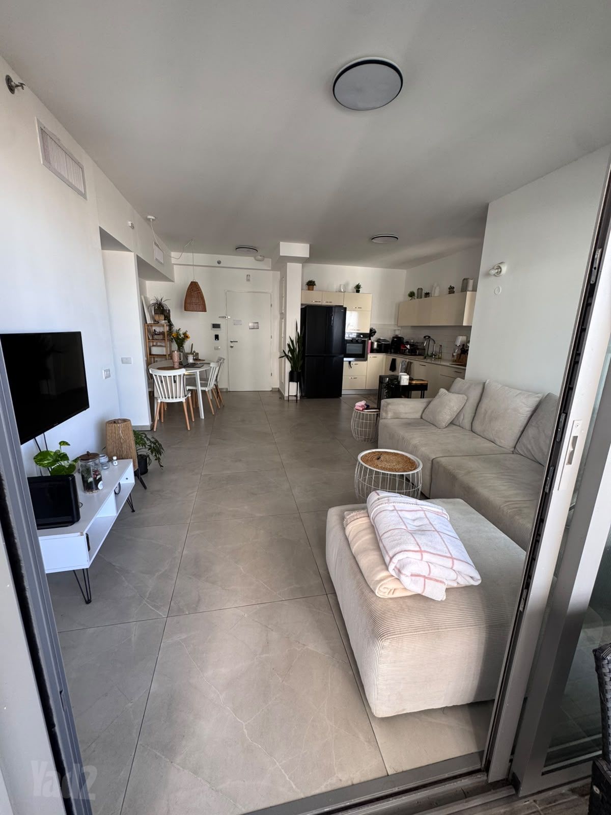 Givat Shmuel Balcony