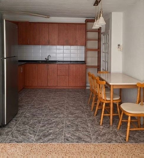 Shazar First Floor
