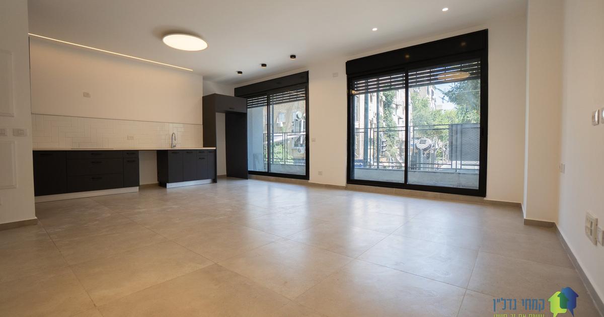 וייצמן 16, גבעתיים, ישראל · 5 חדרים · 148 מ''ר · ₪3,800,000 - תמונת נכס