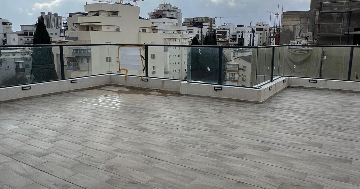 ביאליק, פתח תקווה, ישראל · 4 חדרים‏ · 100 מ''ר‏ · ₪8,500‏ - תמונת נכס