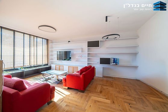 למכירה בשכונת נחלת יצחק תל אביב