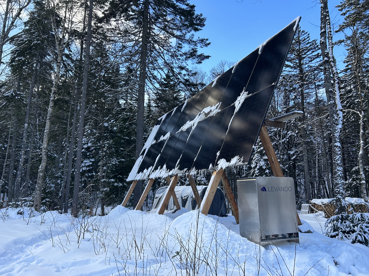 Levando solar installation in winter