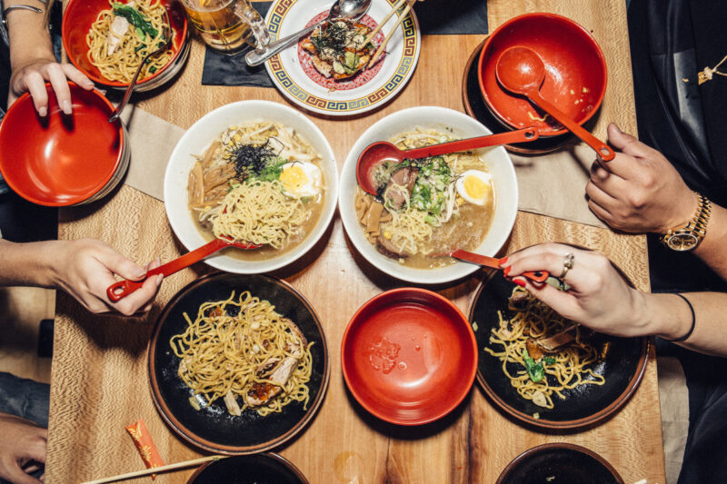 Table top ramen with several bowls of ramen