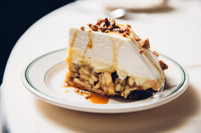 Joe's Seafood Banana Cream Pie