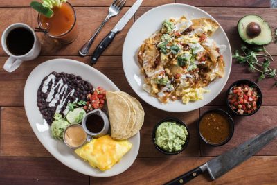 Hub 51 BrunchNachos and Tacos
