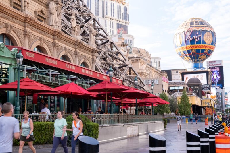 23 Patios for Outdoor Dining on the Las Vegas Strip