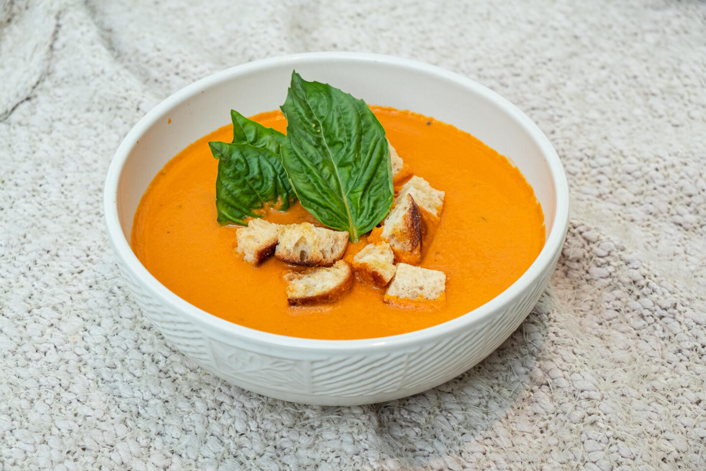 Creamy Tomato Basil: A Soup for Every Season - Sisters Tea Company