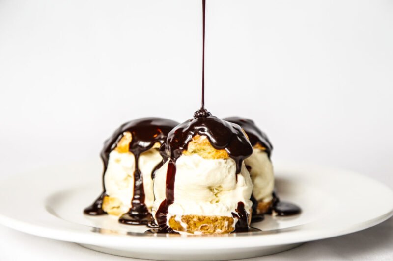 Profiteroles Mon Ami Gabi