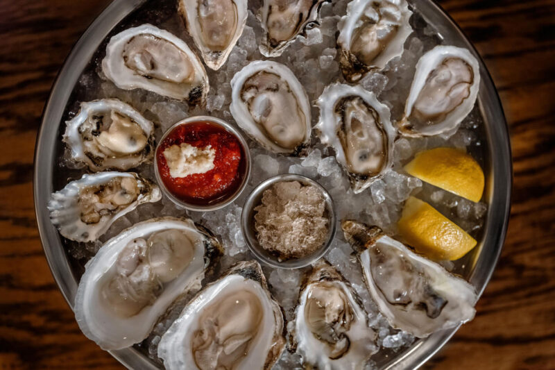 Shaw's oyster service