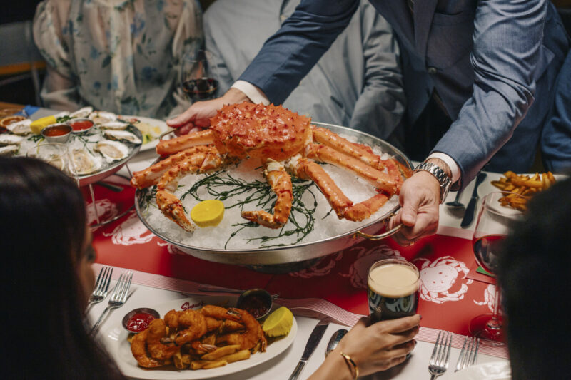 Shaw's Whole Norwegian King Crab
