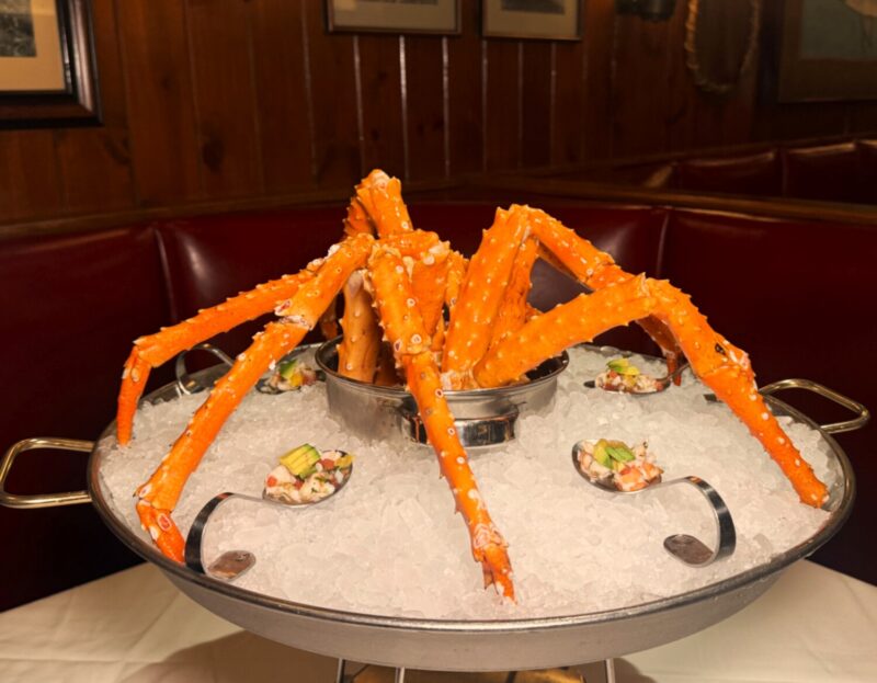 Golden Crab Experience at Shaw's Chicago