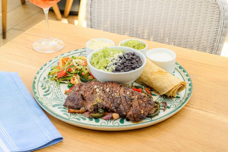 Wagyu Steak Taco Platter at Summer House Las Vegas