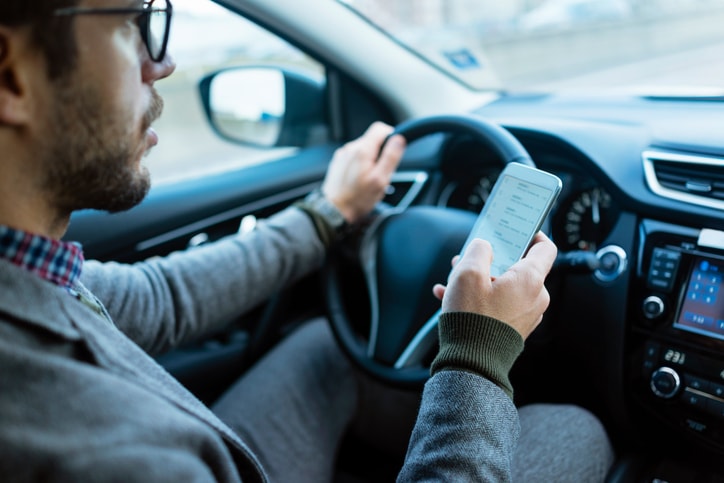 Samsung : Une application qui répond à vos sms pendant que vous conduisez