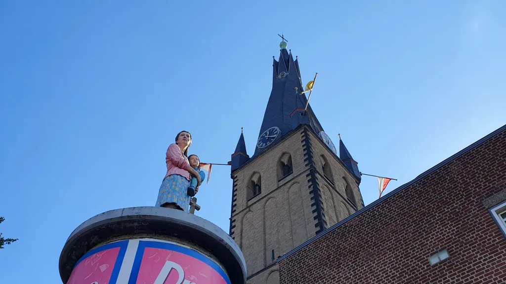 Düsseldorf Tour: Kuriose Fakten & unnützes Wissen individuelle Stadtführung