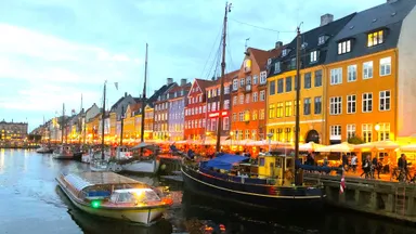 Kopenhagen City Führung zwischen Tivoli und Hafen Stadtführung