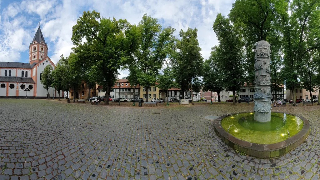 Von Rittern und adligen Stiftsdamen in Gerresheim individuelle Stadtführung