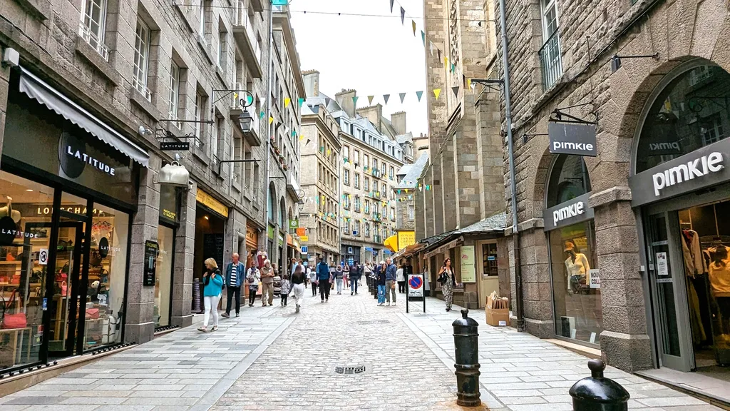 Saint-Malo Führung durch die historische Altstadt individuelle Stadtführung
