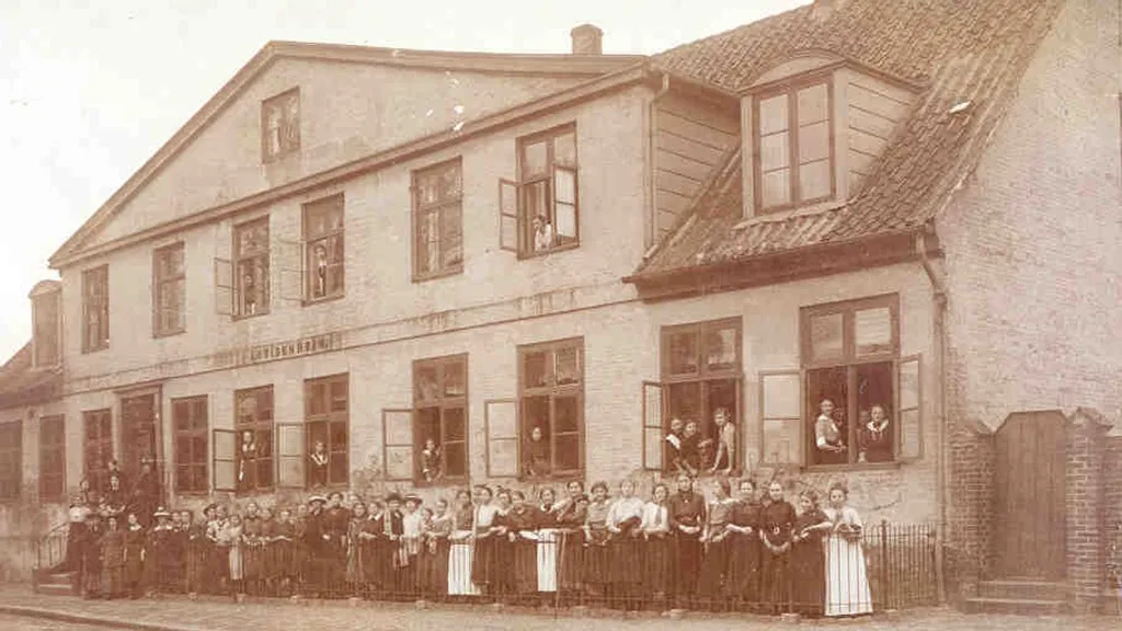 Frauenleben in Itzehoe um 1900 individueller Stadtrundgang