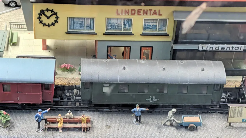 Geheimnisvoller Hauptbahnhof Dresden individuelle Stadtführung