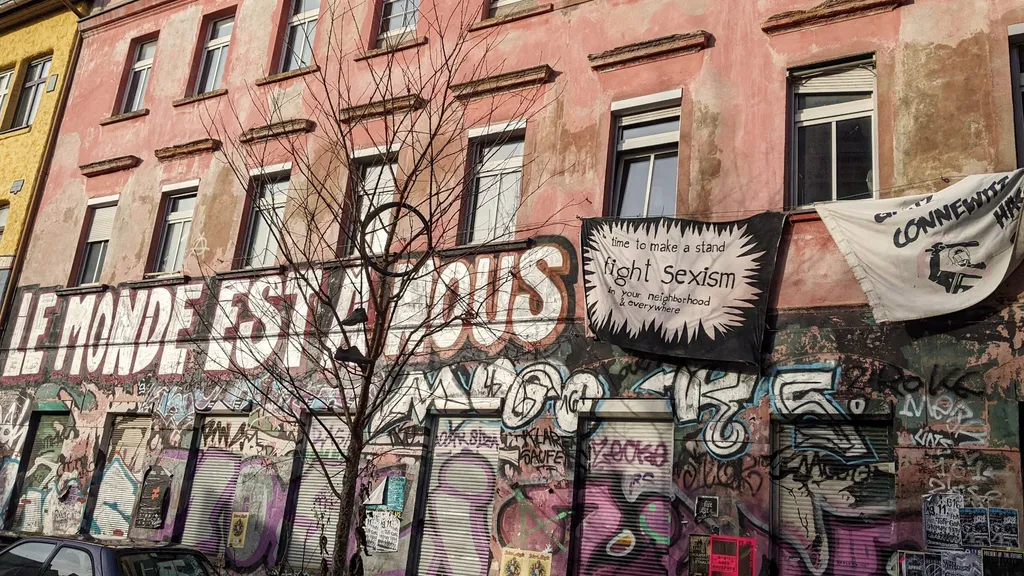 Connewitz Tour ❤️‍🔥 Alternative Szene Leipzig individuelle Stadtführung