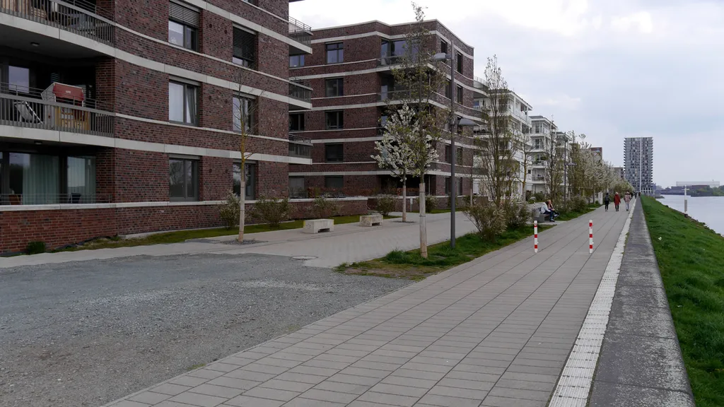 Bremen Überseestadt, Tour I individuelle Stadtführung