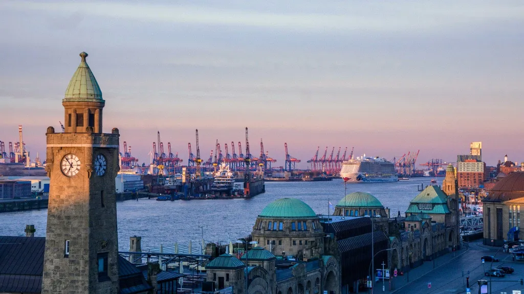 Stadtrundfahrt Hamburg mit der U3 individuelle Stadtführung