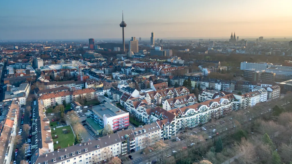Köln Ehrenfeld Tour: industriell kulturell geprägt individuelle Stadtführung