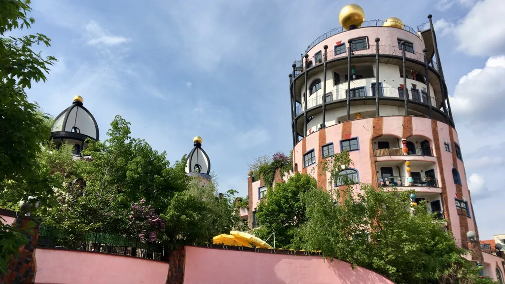 Magdeburg entdecken - Hohe Türme und schöne Seen individuelle Stadtführung