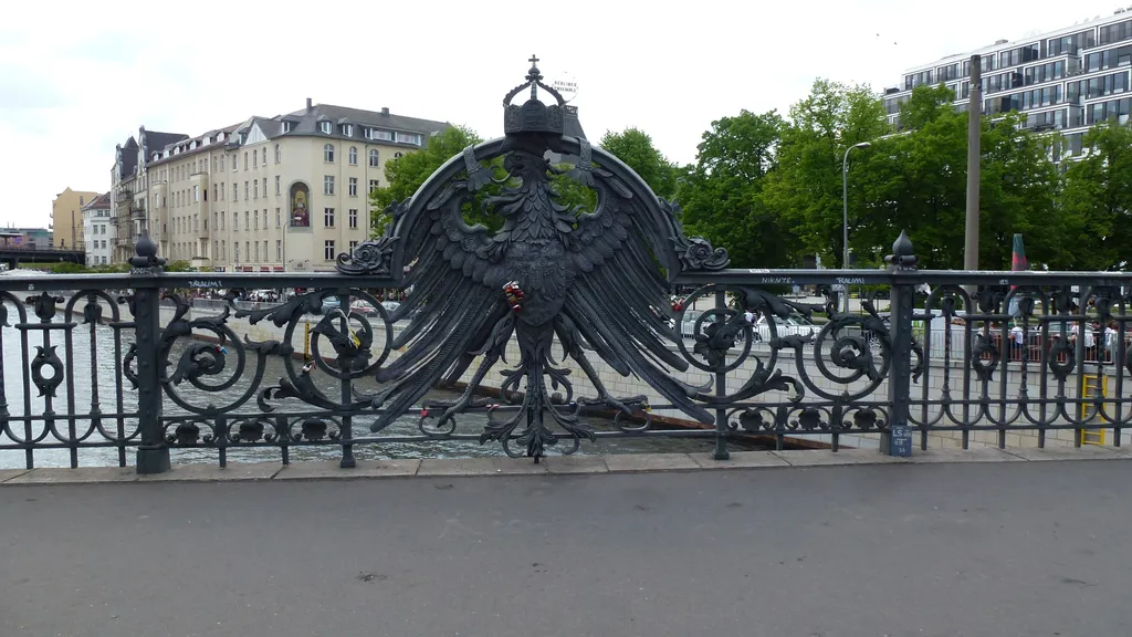 Zwischen Brecht-Haus und Berliner Ensemble individuelle Stadtführung