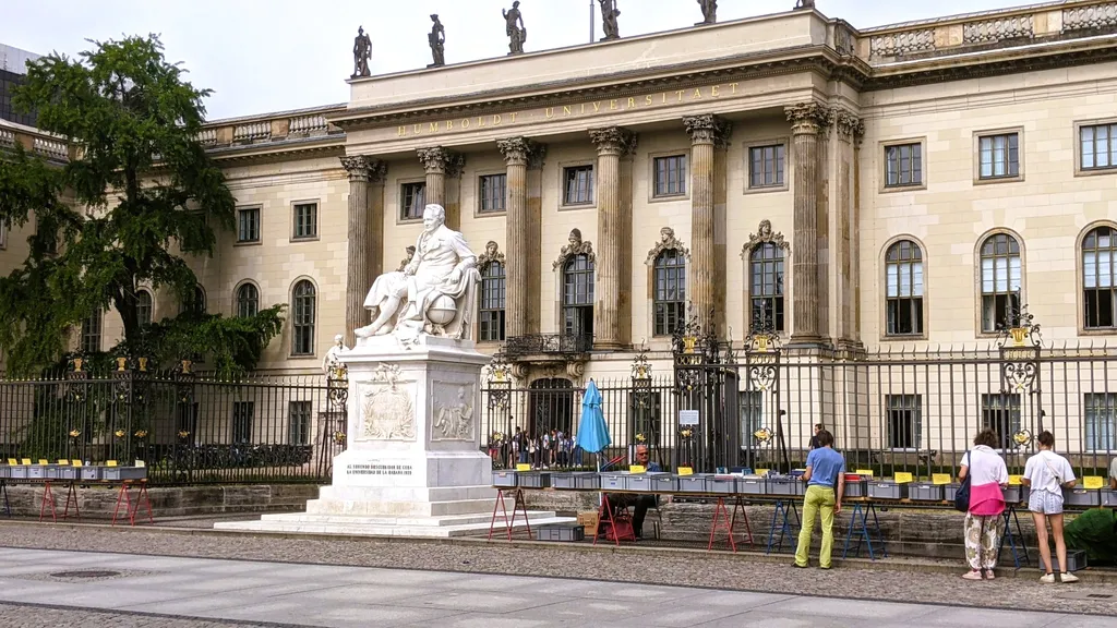 Berlin Sightseeing Bus 100 Stadtrundfahrt individuelle Stadtführung