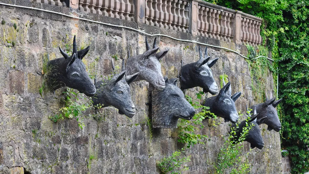 Der Marburger Grimm dich Pfad als Schnitzeljagd 🔎 individueller Stadtrundgang