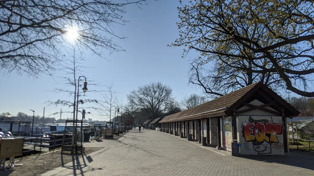 Treptower Park Spaziergang für Entdecker individuelle Stadtführung