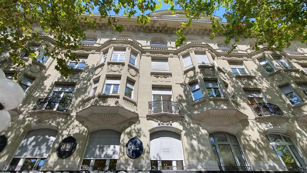 Auf und ab zu den Highlights von Lausanne individuelle Stadtführung