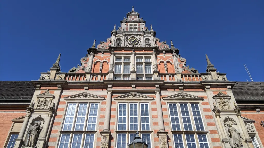 Harburg ist nicht Hamburg, oder doch? individuelle Stadtführung