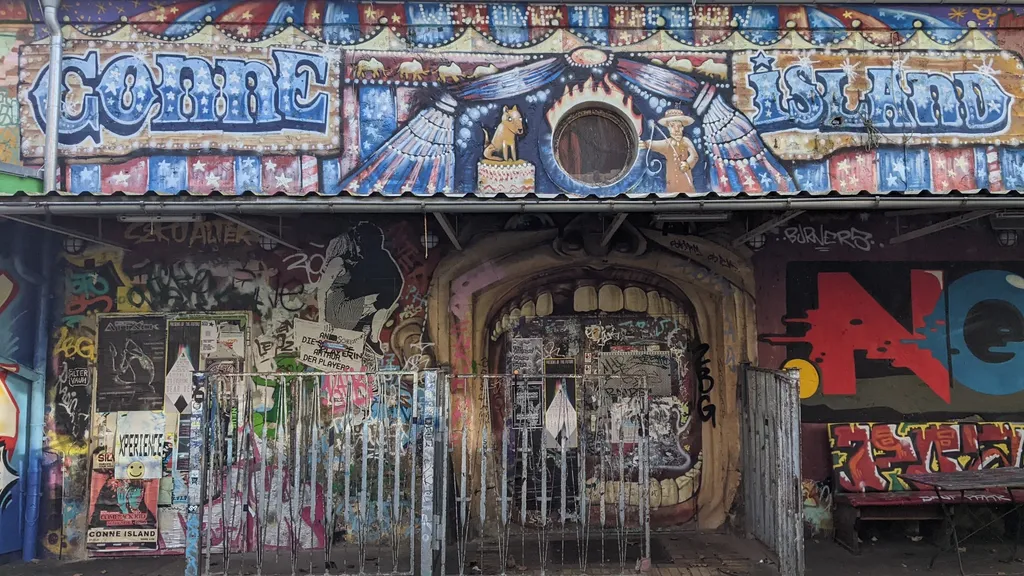 Connewitz Tour ❤️‍🔥 Alternative Szene Leipzig individuelle Stadtführung