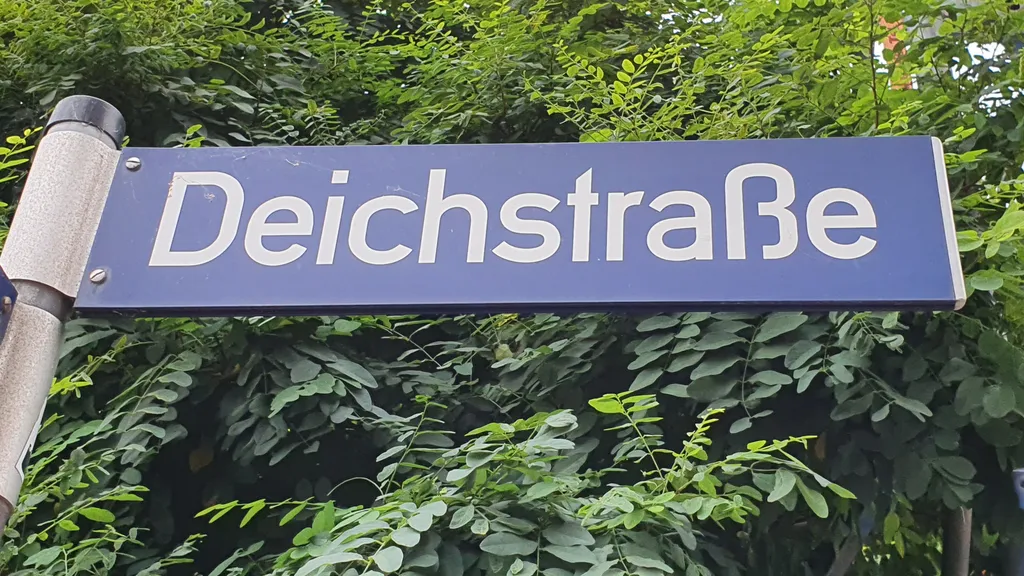 Klaus Störtebeker & Hamburger Sehenswürdigkeiten  individuelle Stadtführung