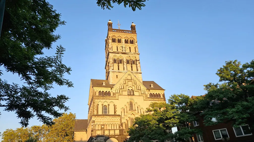 Neuss: Von Römern, Heiligen und Schützen individuelle Stadtführung