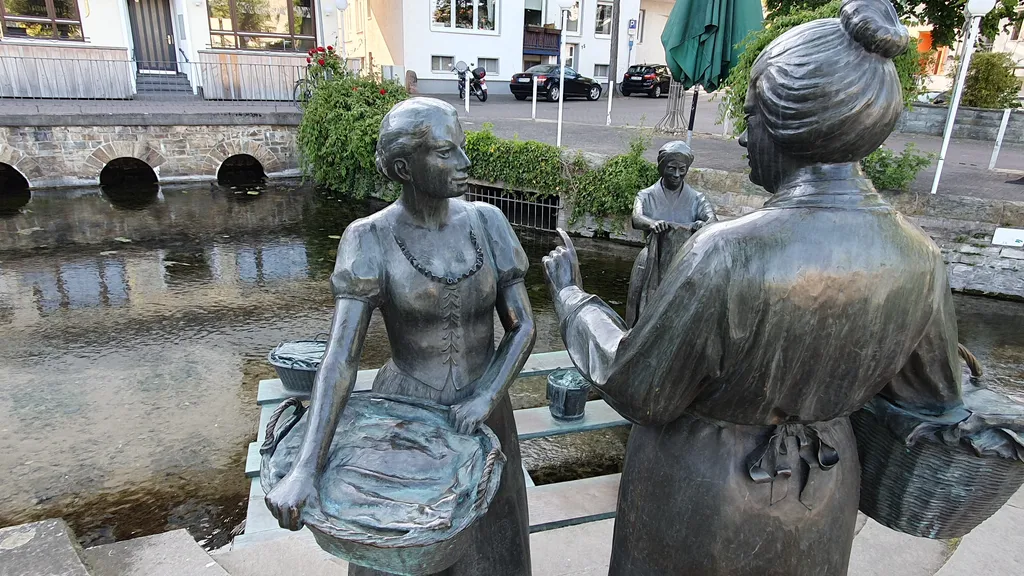 Dom, Kunst, Fluss - Highlights von Paderborn individuelle Stadtführung