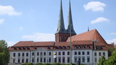 Berlin Tour "Spuren vom alten Berlin" für Kinder Stadtführung