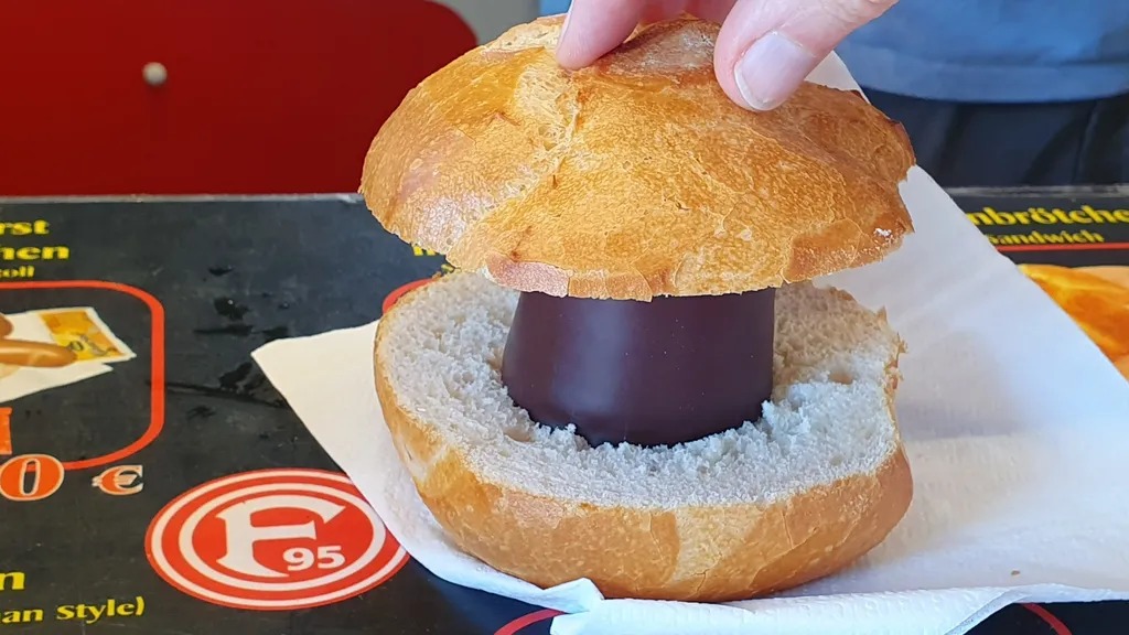 Düsseldorf Tour: Kuriose Fakten & unnützes Wissen individuelle Stadtführung