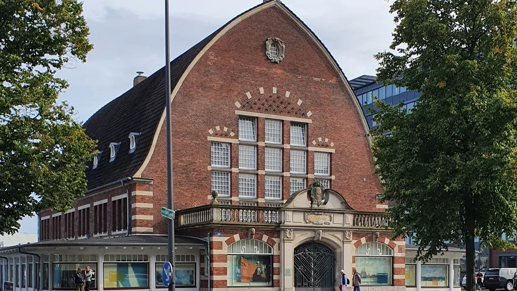 Kiel Sightseeing, Altstadt und Hafen Führung individuelle Stadtführung