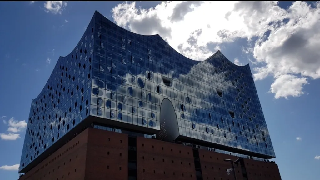 Klaus Störtebeker & Hamburger Sehenswürdigkeiten  individuelle Stadtführung