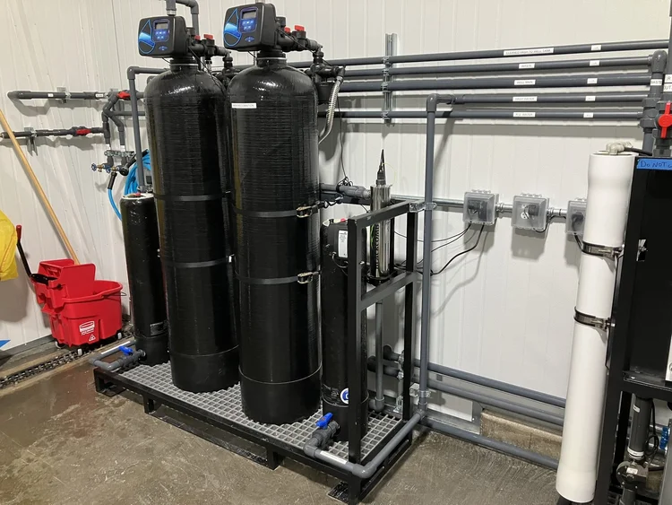 Industrial reverse osmosis filtration system setup