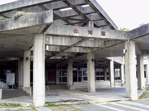 沖縄県総合運動公園体育館のメイン画像です