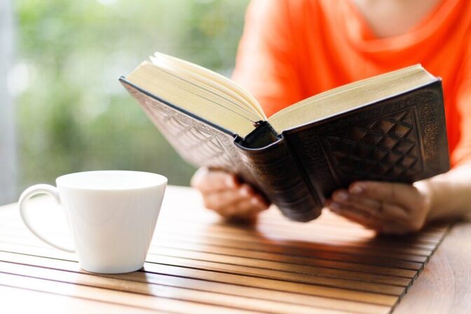 【読書家が厳選③】学長おすすめ書籍の中で特に感銘を受けた本３選