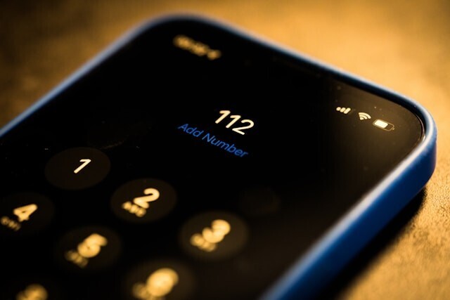 【緊急SOS】備えあれば憂いなし！緊急時に慌てないために、iPhoneから緊急通報する方法